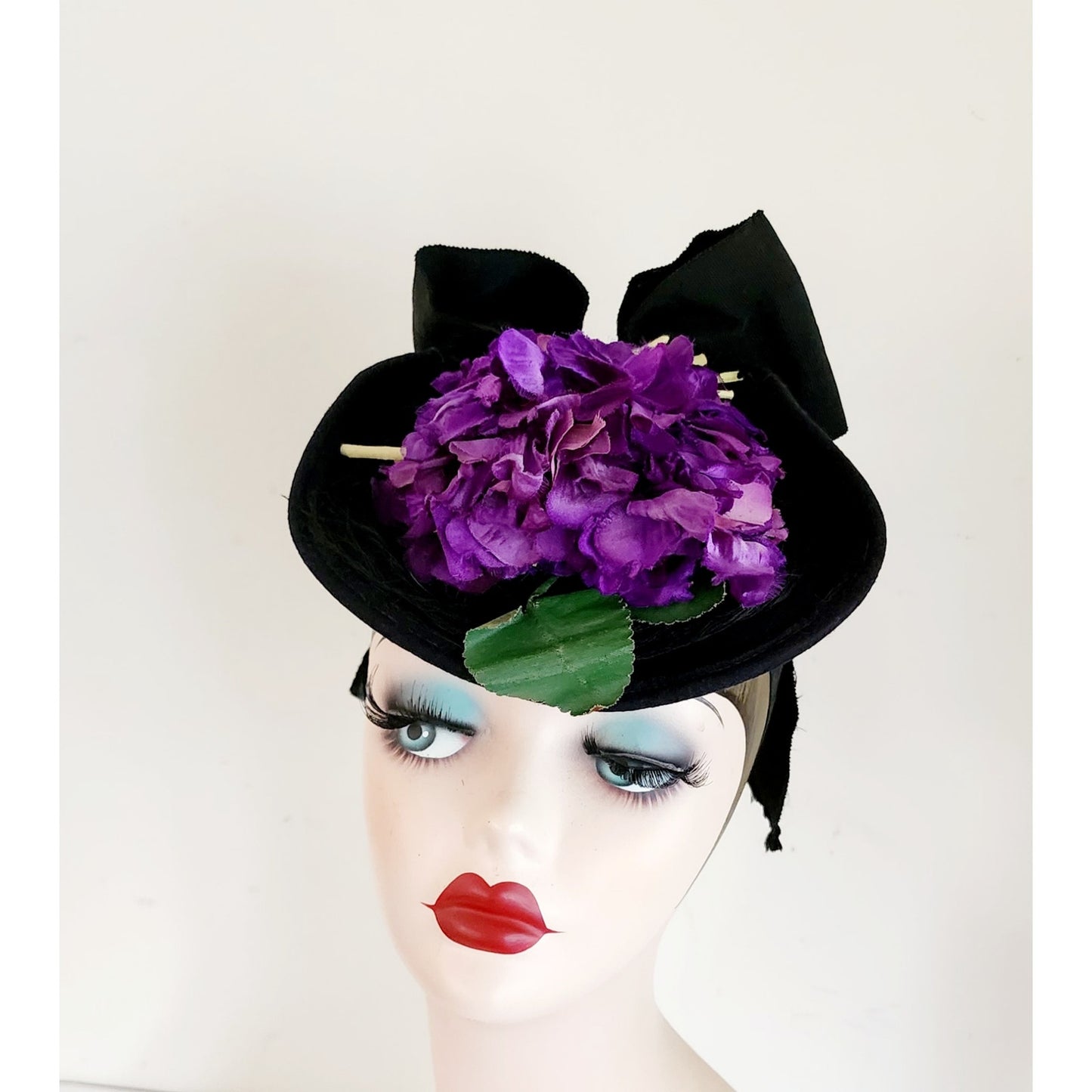 Vintage 30s Saucer Top Hat Purple Flowers New York Creation