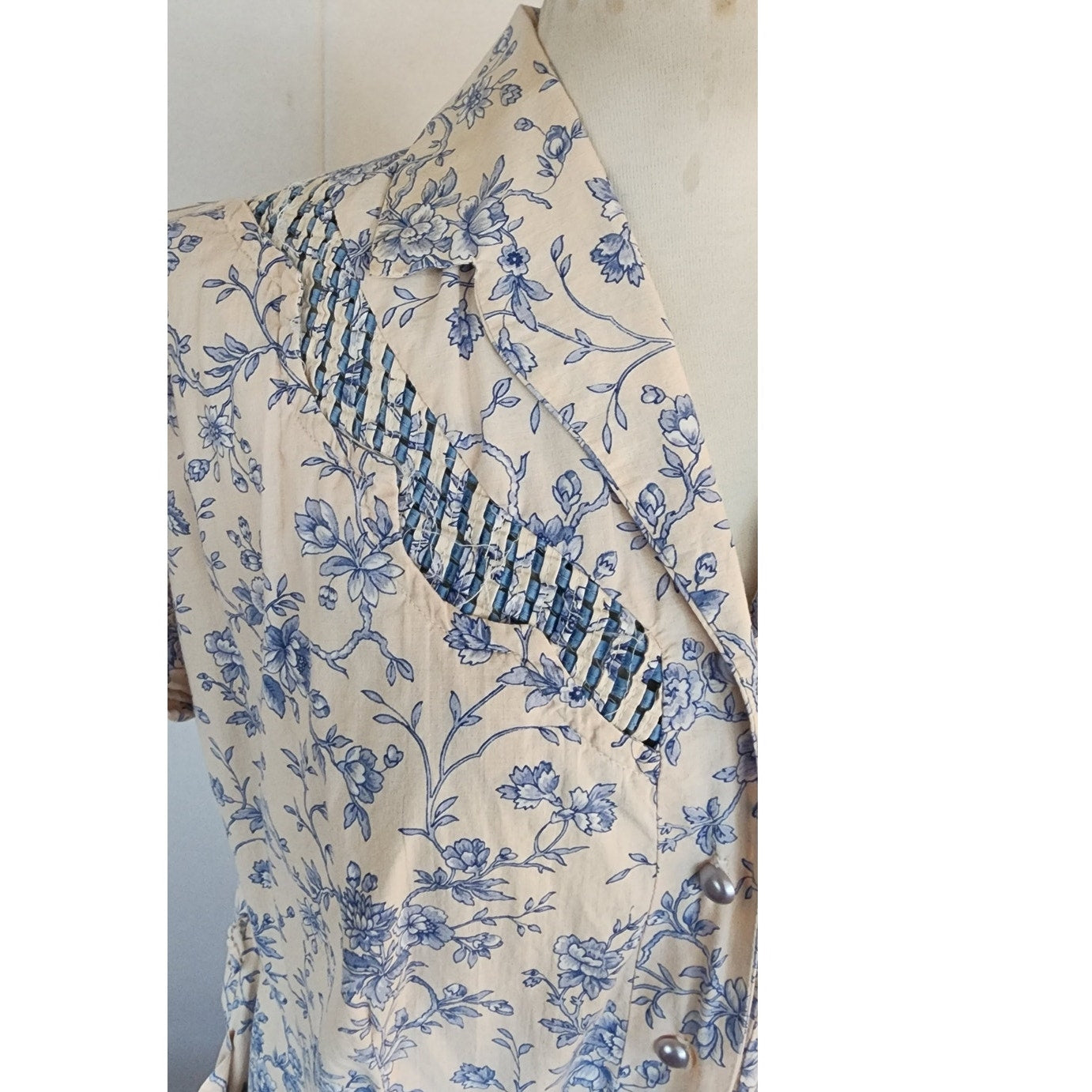 Vintage  40s Shirtdress Floral Cotton Print Pink Blue / L