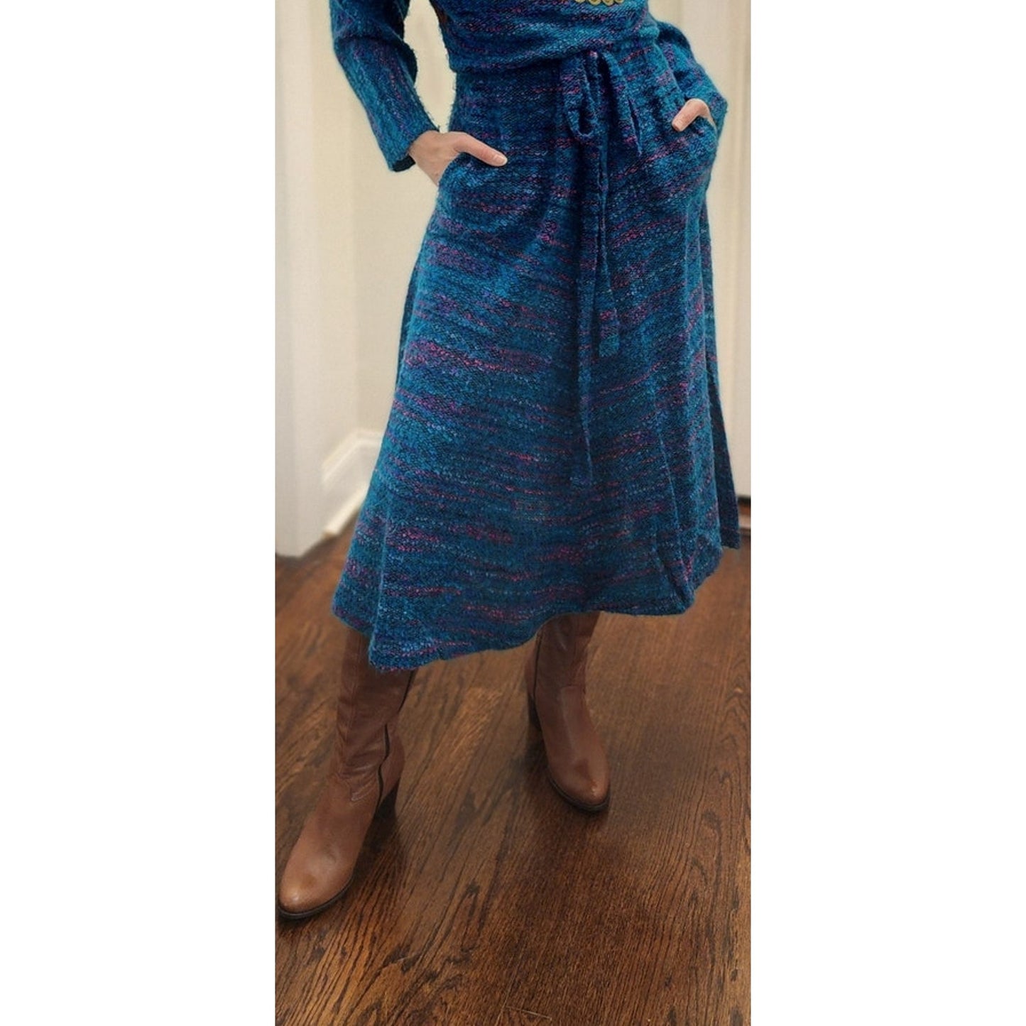 Vintage 1980s KOOS VAN DER AKKER Dress Blue Green Knit Floral Applique Gold Trim