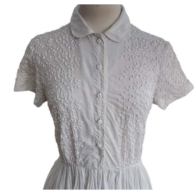 Vintage 50s Shirtdress White Embroidered Cotton Short Sleeve