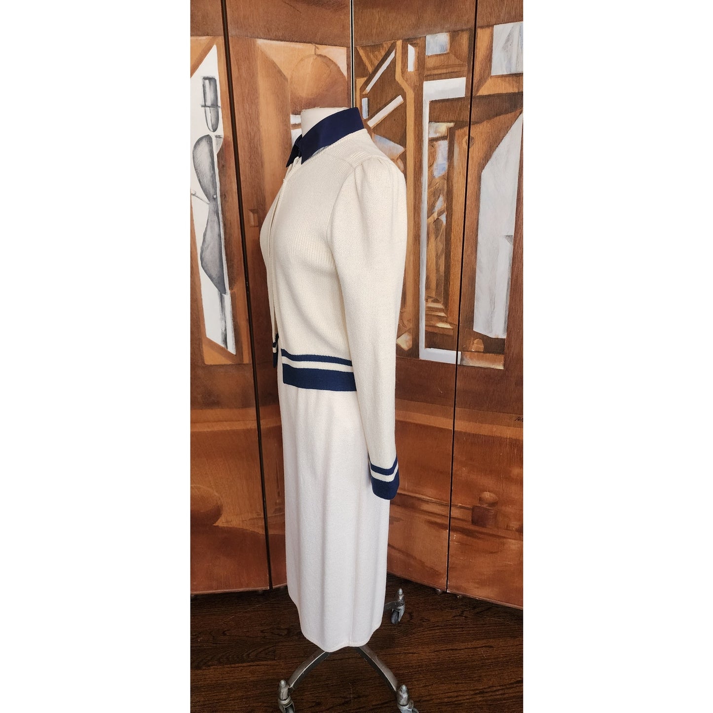 Vintage 70s St John Knit Skirt Suit + Blouse Three Piece Set Cream Navy Blue