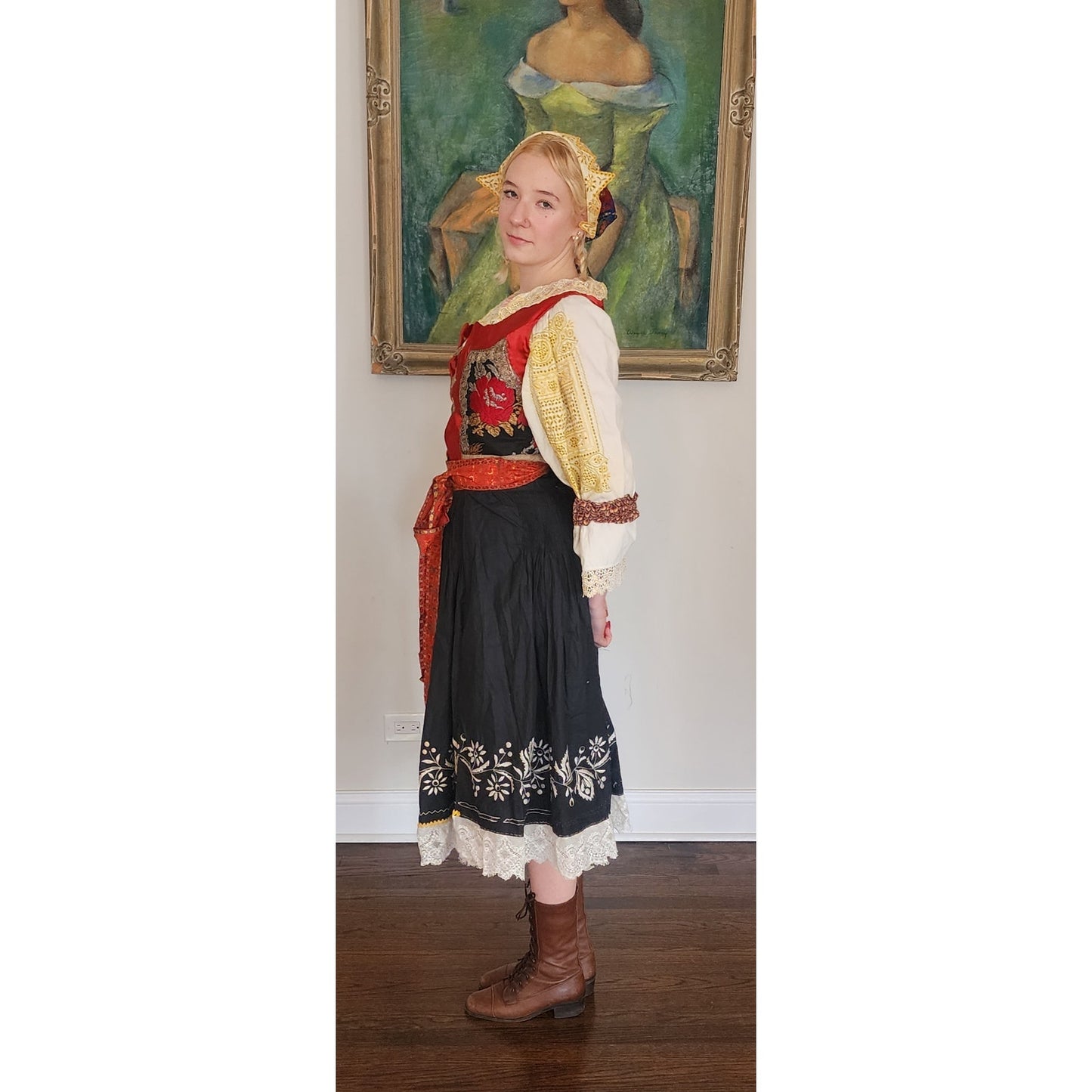 Antique Slovakian Folk Costume COMPLETE Kroj Piesteny Wedding Outfit Blouse Skirt Vest Cap Belt
