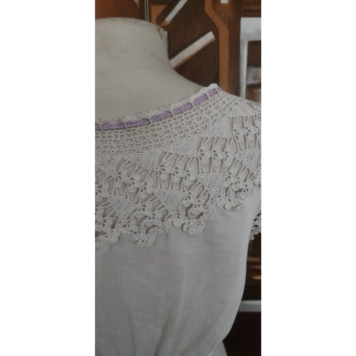 Vintage 1900s Blouse White Antique Edwardian Crochet Lace Cropped Top Button Down
