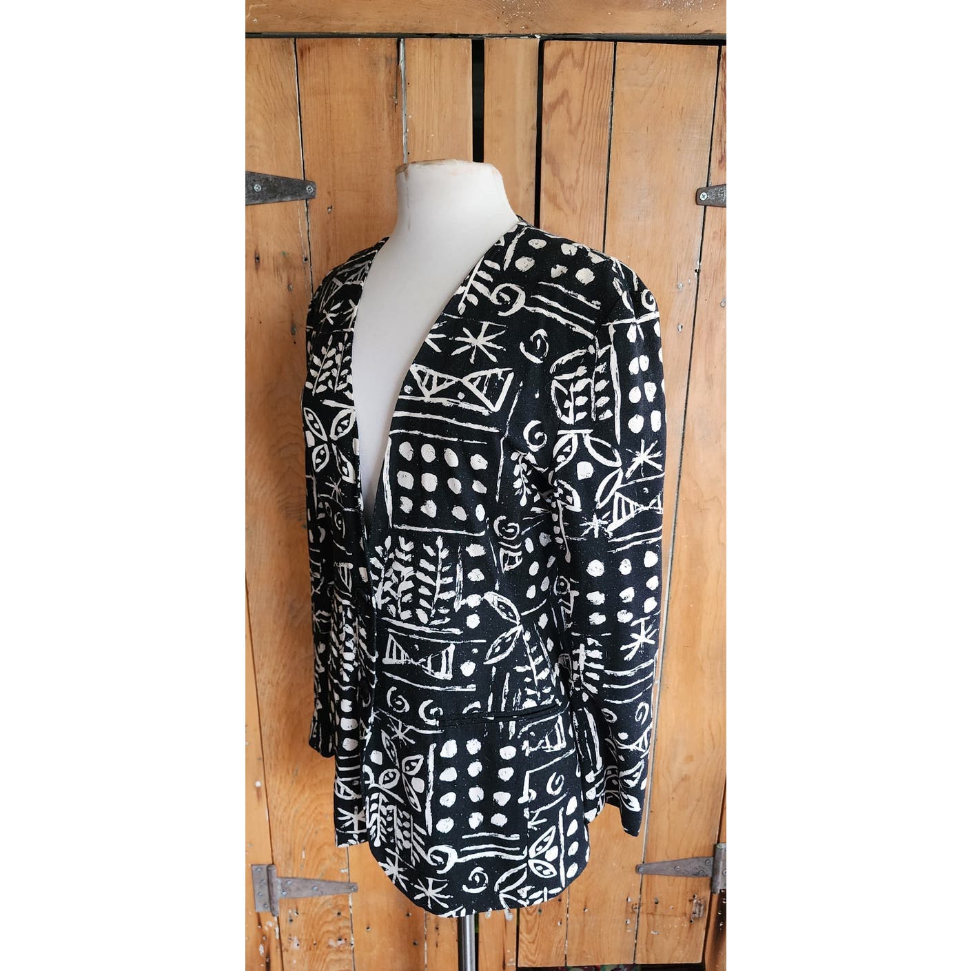 Vintage 80s Blazer Black White Bold Graphic Print Raw Silk