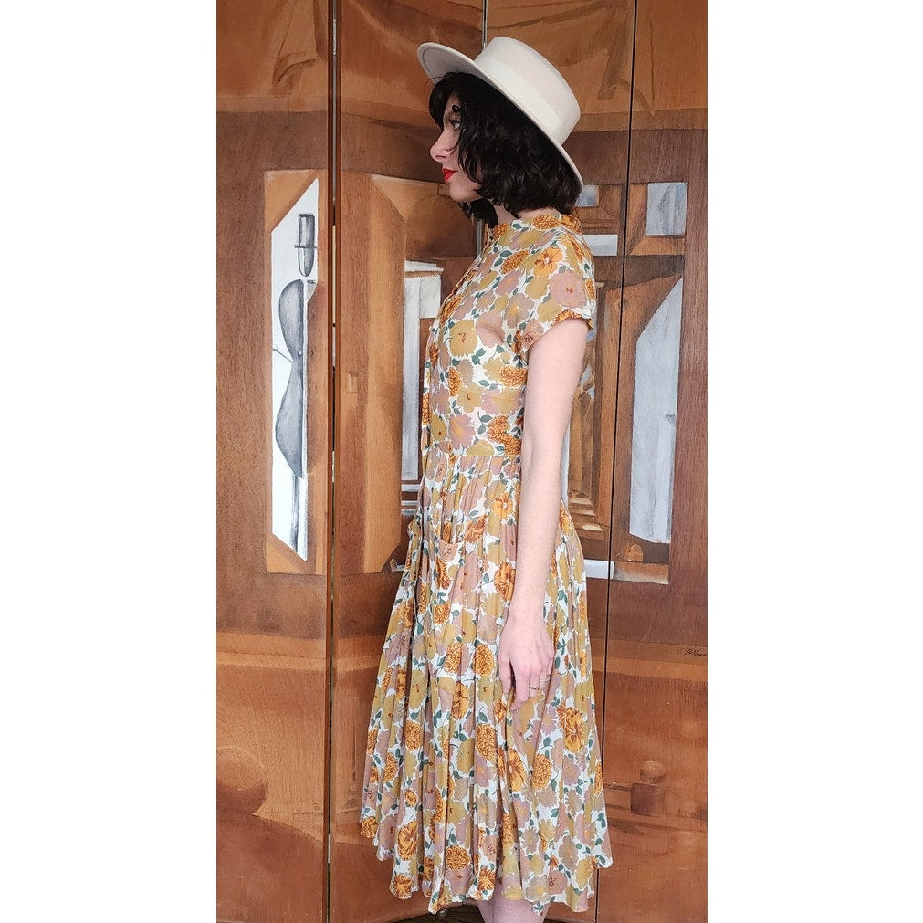 Vintage 40s Floral Print Short Sleeve Button Front Cotton Midi Day Dress w/Pockets Circle Skirt