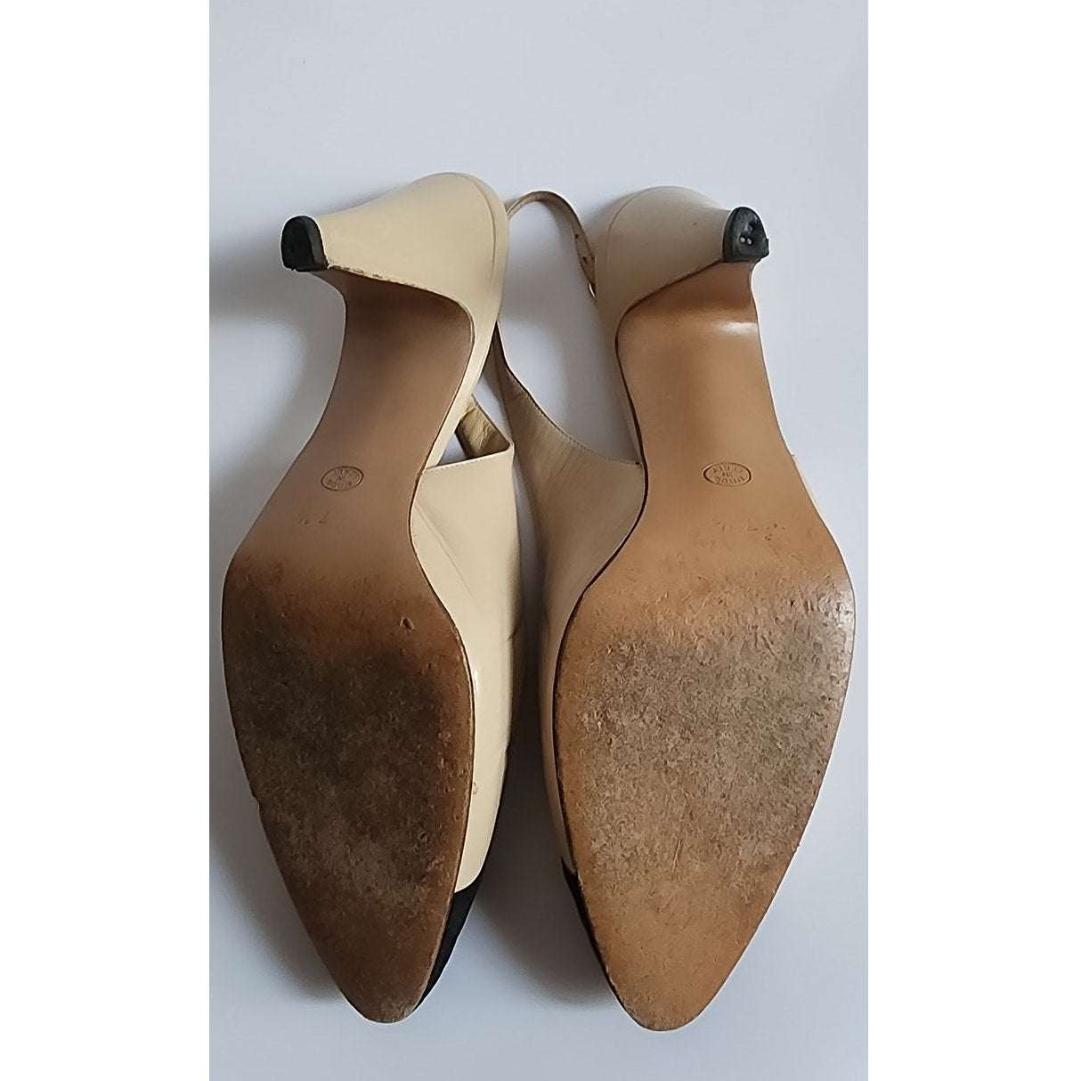 Vintage 1990s CELINE Paris Slingback Shoes Two Toned Black Cream Kitten Heel 7.5