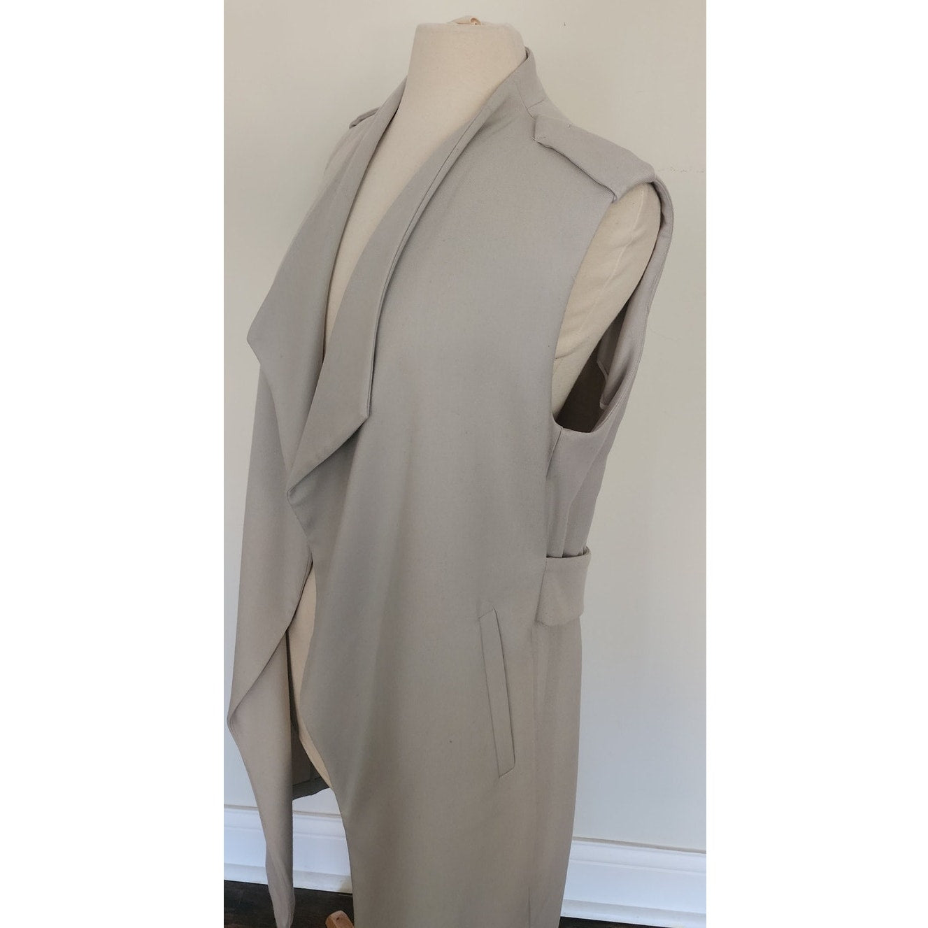 SOIA & KYO Harlin Pebble Vest / Gray Duster New With Tags / M