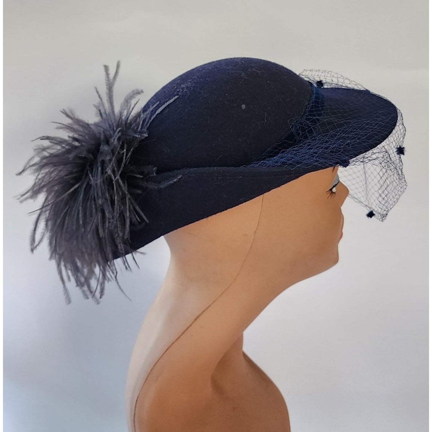 Vintage 70s Navy Blue Wool Hat w/Ostrich Feither & Dotted Veil Georgi