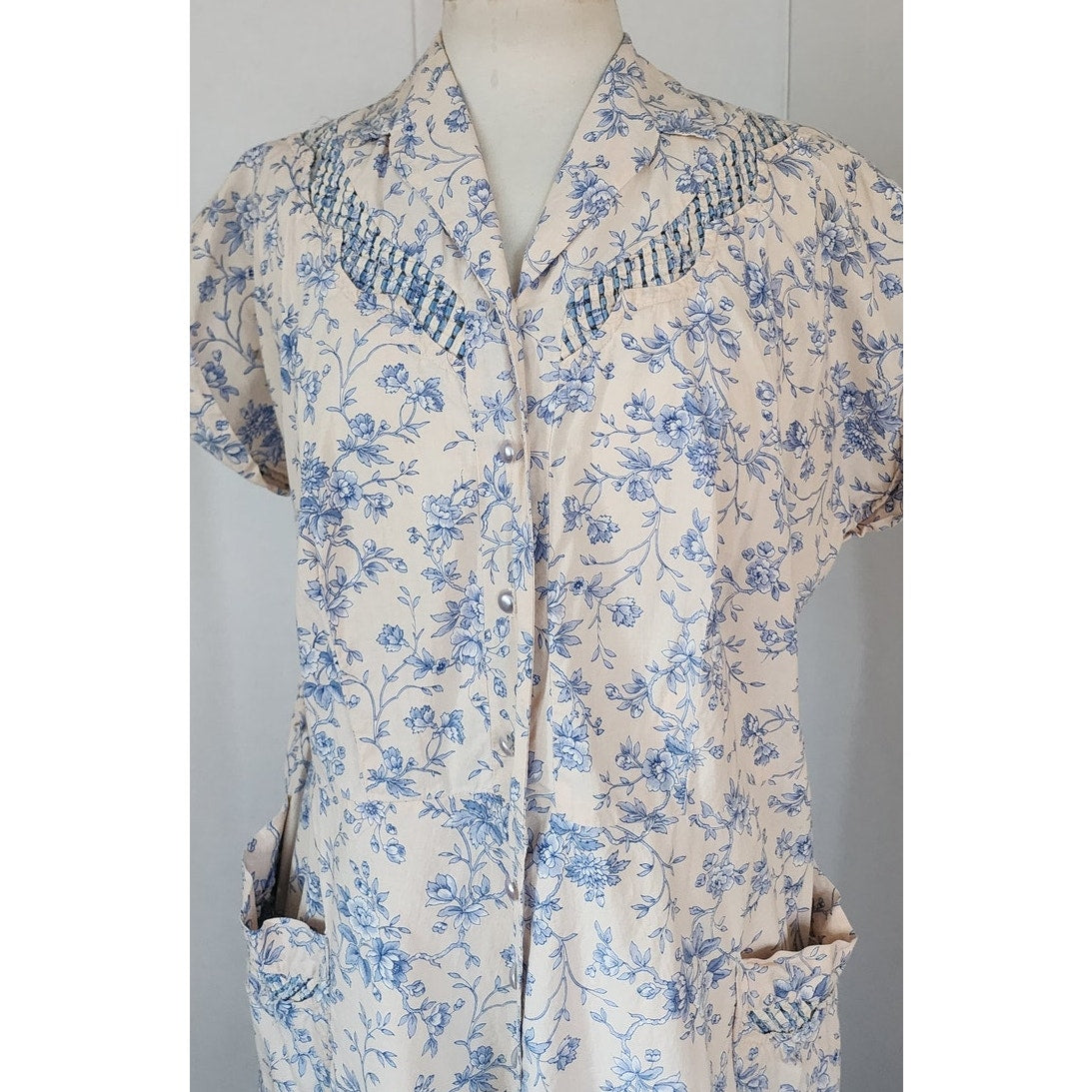 Vintage  40s Shirtdress Floral Cotton Print Pink Blue / L