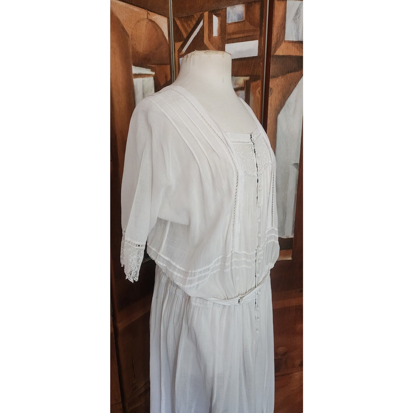 Antique 1910s White Lingerie Tea Dress Lawn Gown Crochet Lace Embroidery Drop Waist L