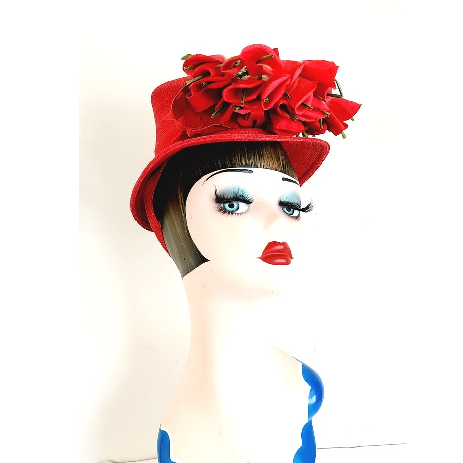 Vintage 40s Hat Red Straw & Flowers Myn-Rose Millinery