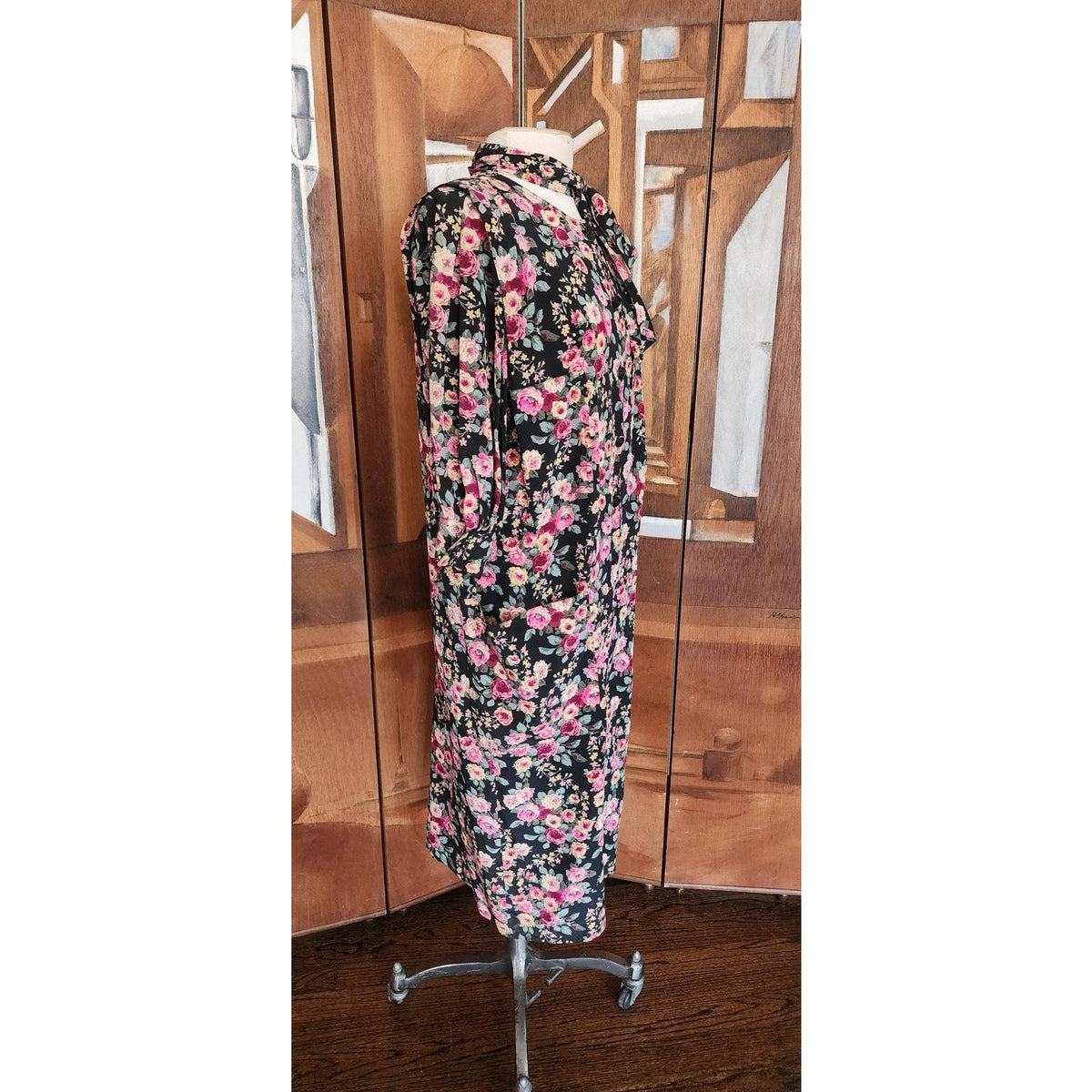 Vintage 1980s Ungaro Dress Silk Floral Rose Print Tie Neck Button Front Pockets