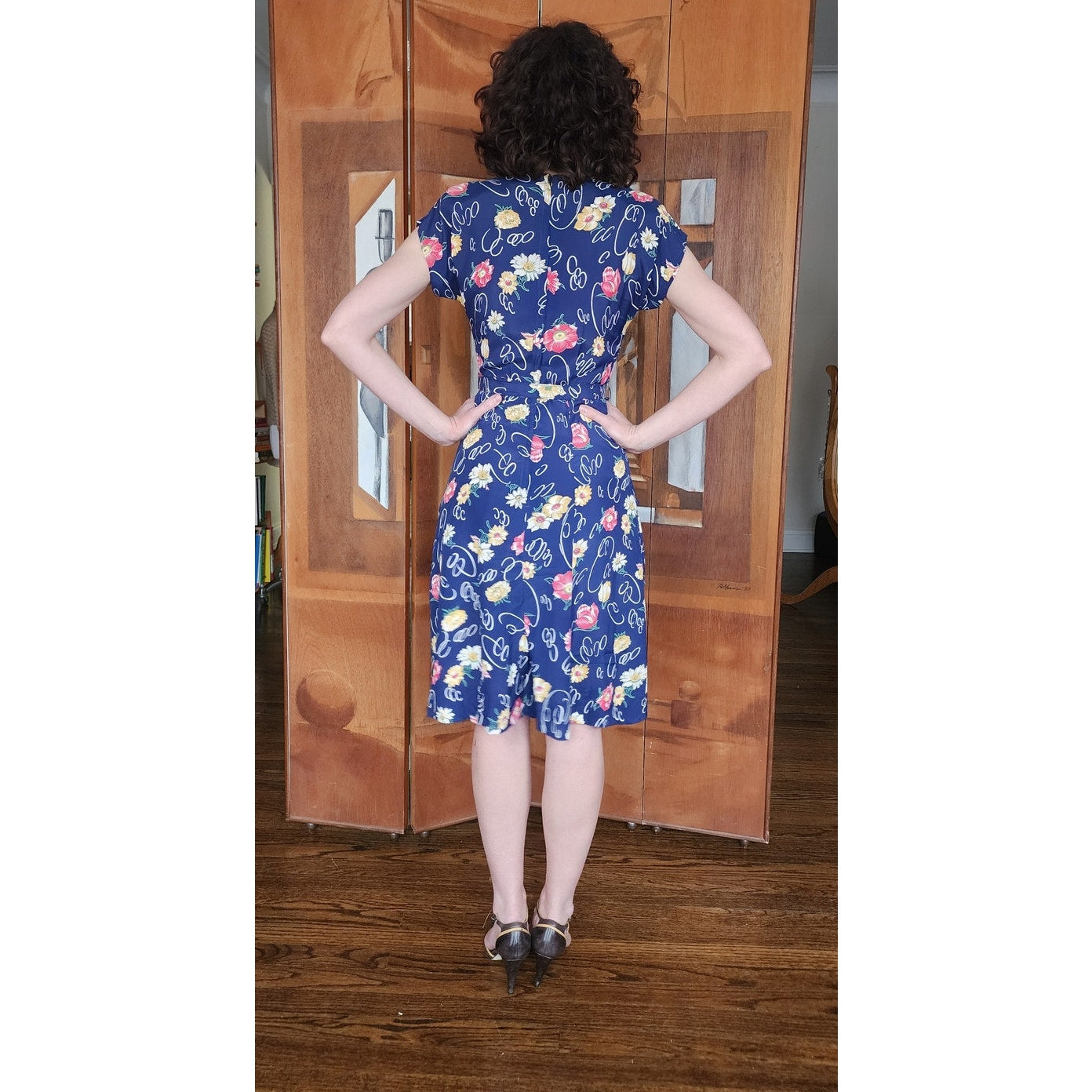 Vintage 40s Rayon Print Midi Dress Dark Blue Floral w/Belt & Diagonal Peplum
