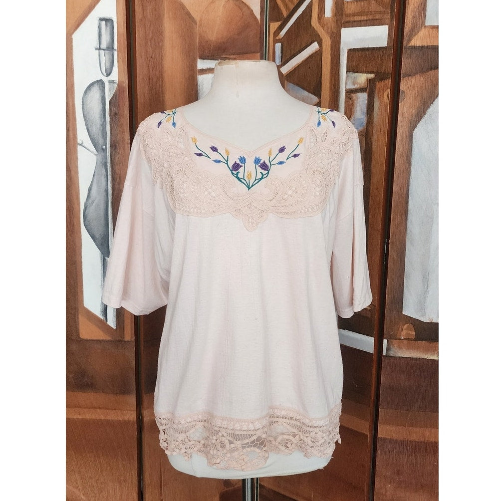 Vintage 70s Peasant Blouse Embroidered Cream Cotton Lace Short Sleeves