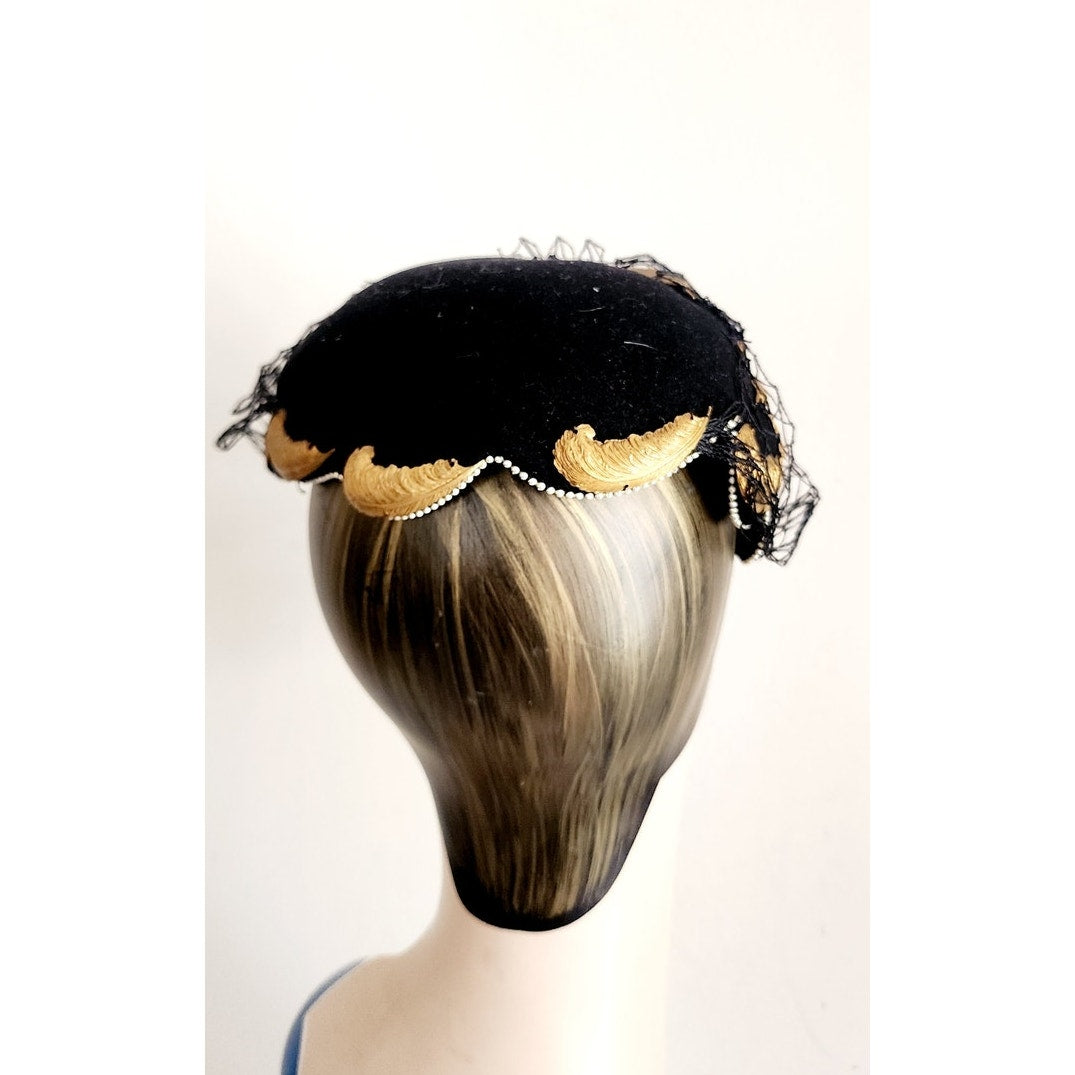 Vintage 50s Bes-Ben Hat Black Wool Gold Feather Motif