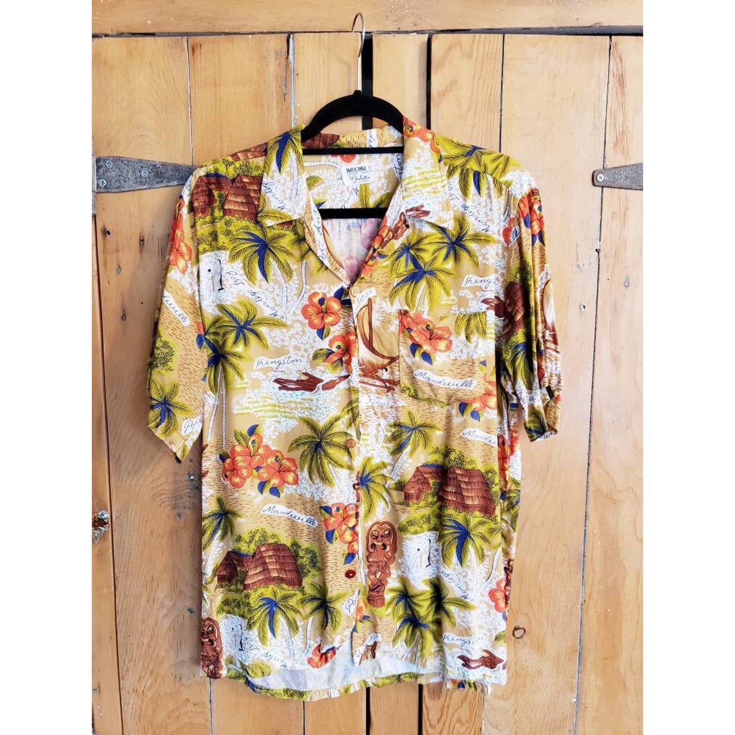 Vintage 60s Hawaiian Mens Shirt Tiki Print Jamaica