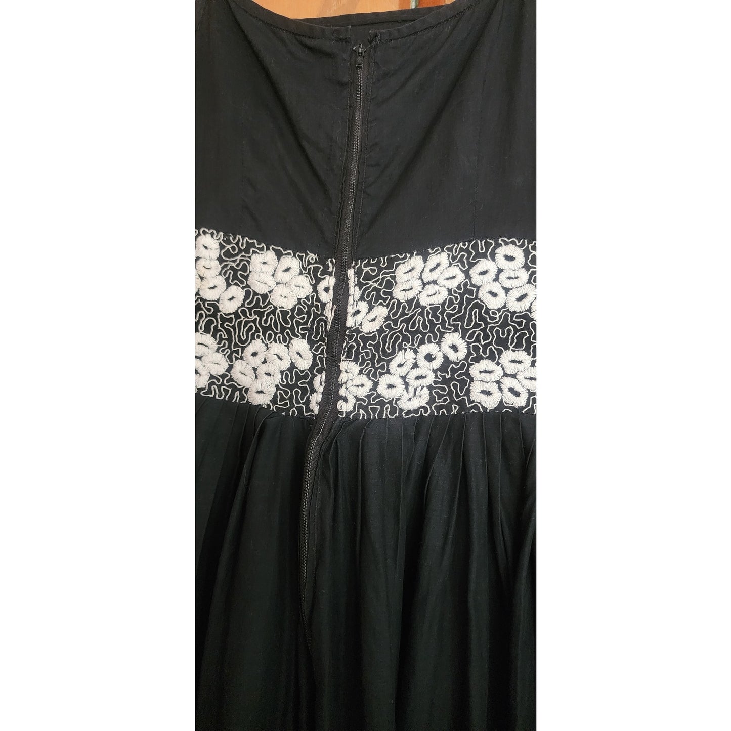 Vintage 1950s Patio Dress Black + White Embroidery Spaghetti Straps / S