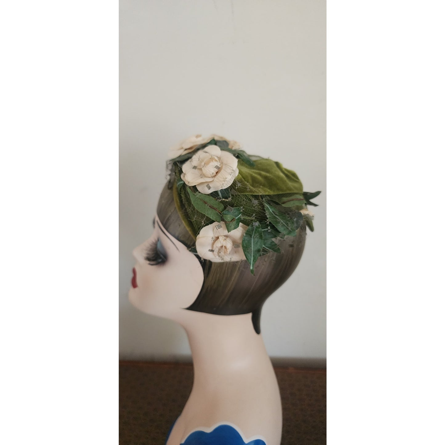 Vintage 50s Flower Hat Green Beige by Paulette Paris