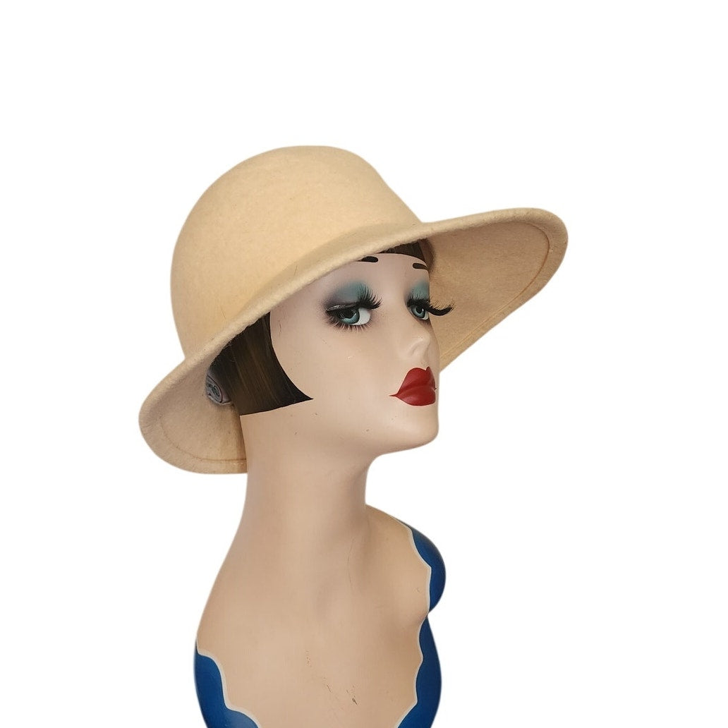 Vintage 1960s Mod Hat Cream Wool Soft Fedora Frank Olive