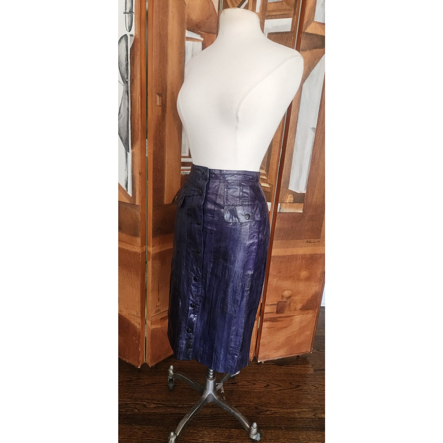 Vintage 1980s Krizia Pencil Skirt Purple Eel Skin Leather Snap Front Midi Small IT 40