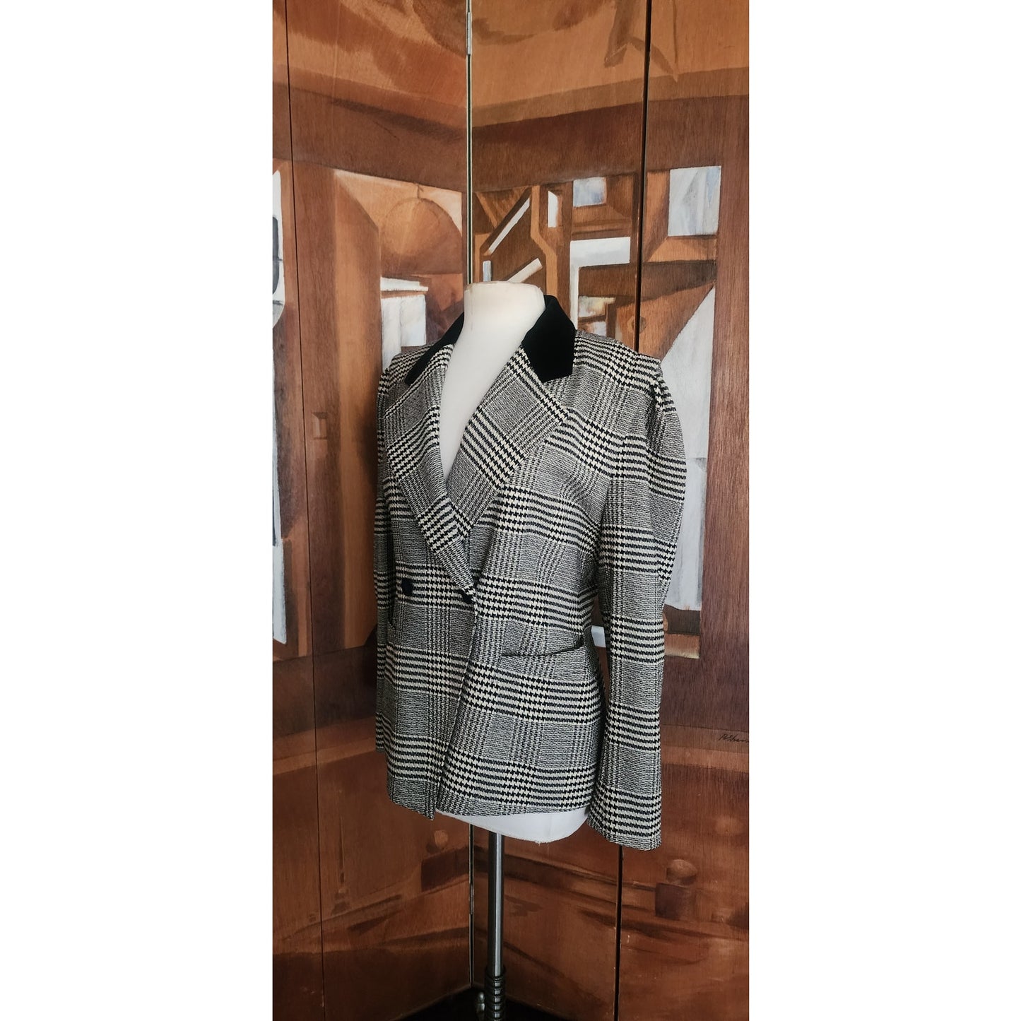 Vintage 1980s ESCADA Blazer Black Gray Plaid Tailored Jacket Double Breasted Velvet Collar