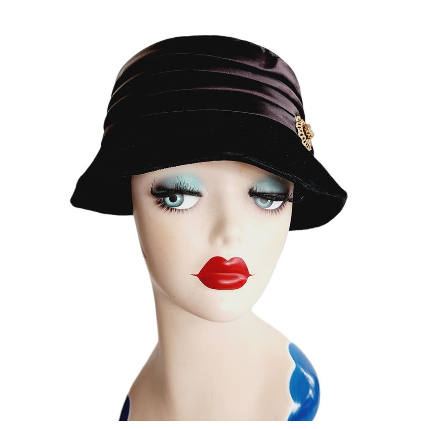 Vintage 1960s Black Hat in 20s Cloche Style Velvet Rhinestone by Joal