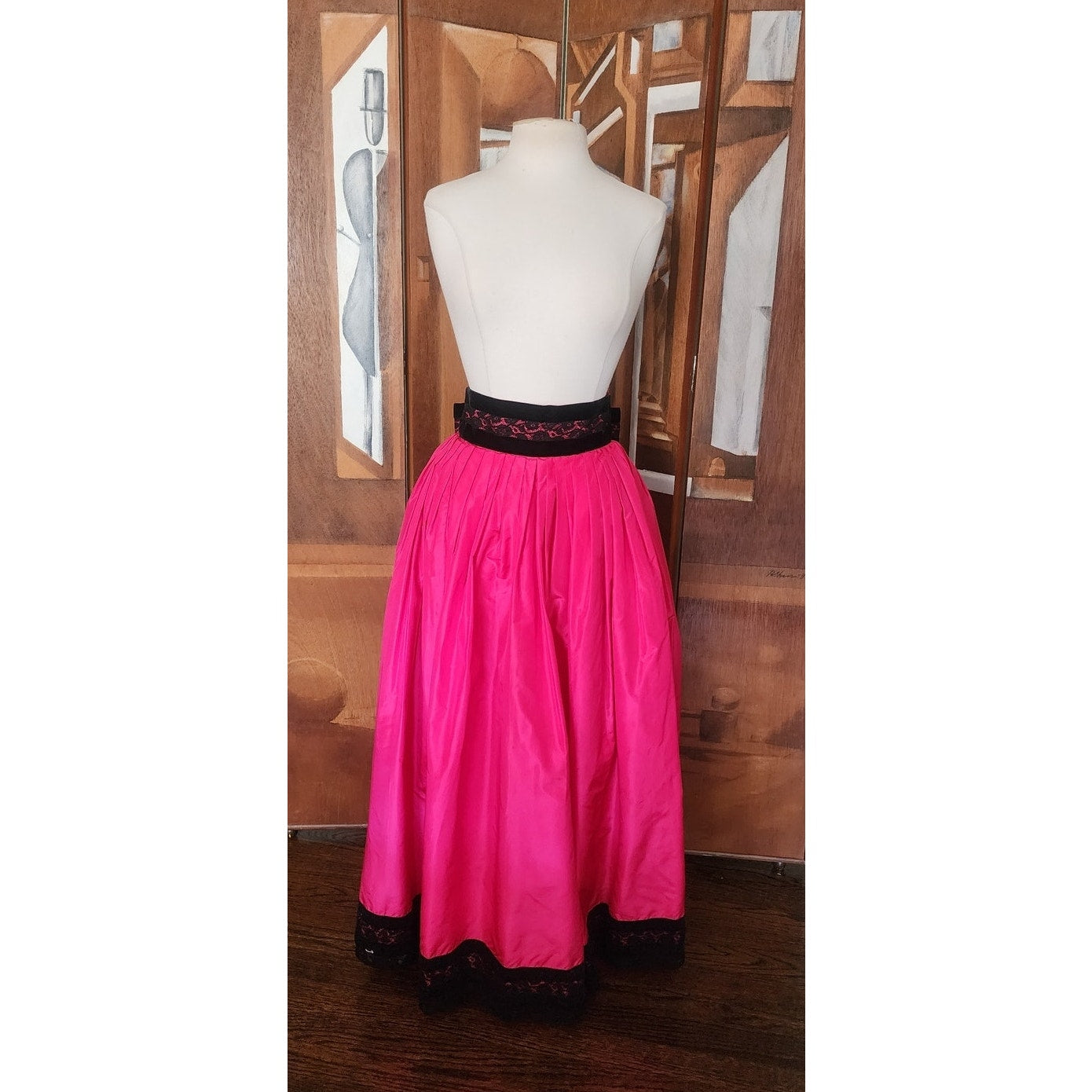 Vintage 1980s Oscar de la Renta Black Velvet Top Fuschia Pink Satin Maxi Skirt Set Miss O