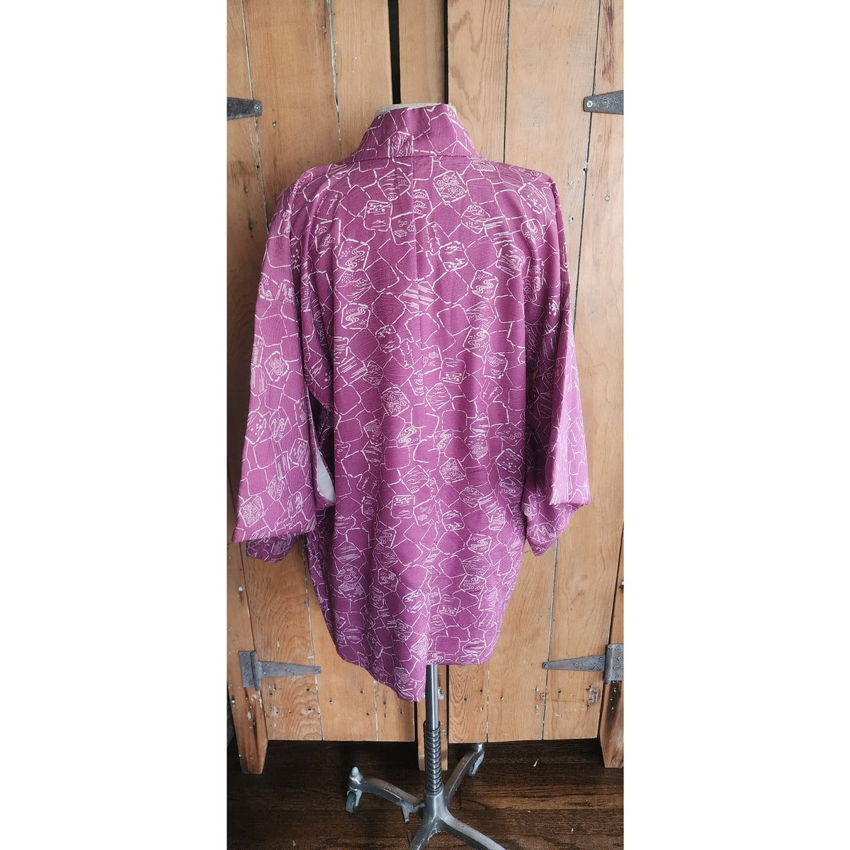 Vintage Japanese Jacket Kimono Haori Style Mauve Pink Purple White Silkprint