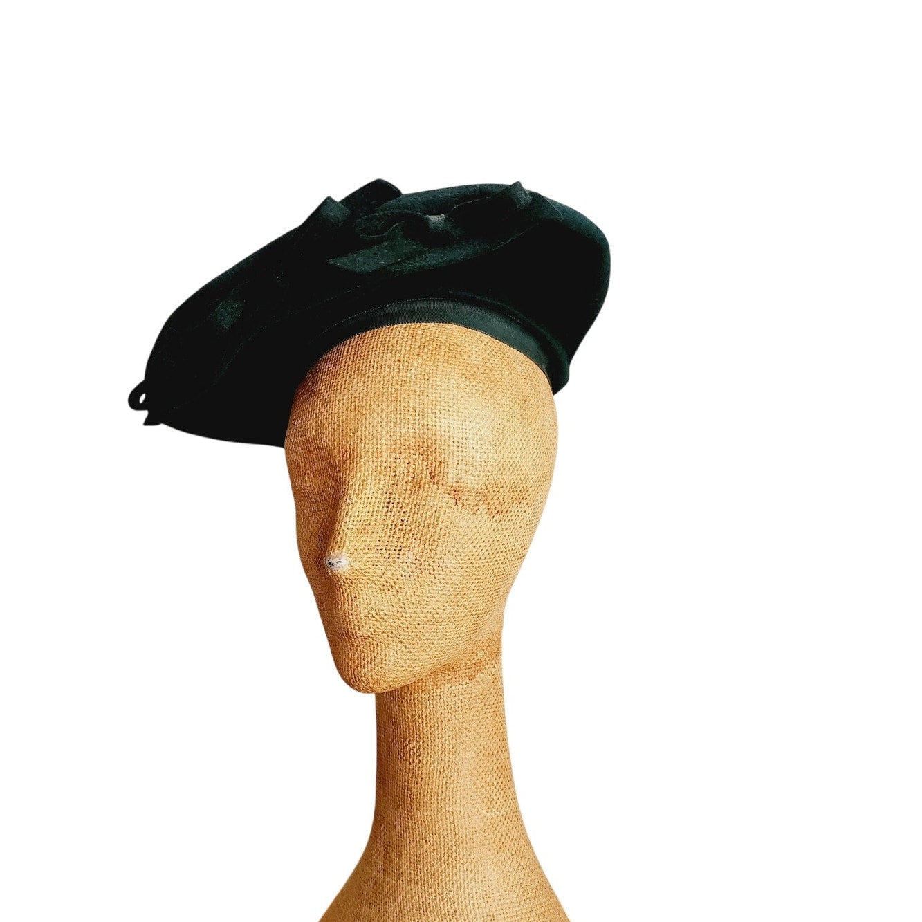 Vintage 40s Hat Green Felt Beret Tilt Style Marshall Fields