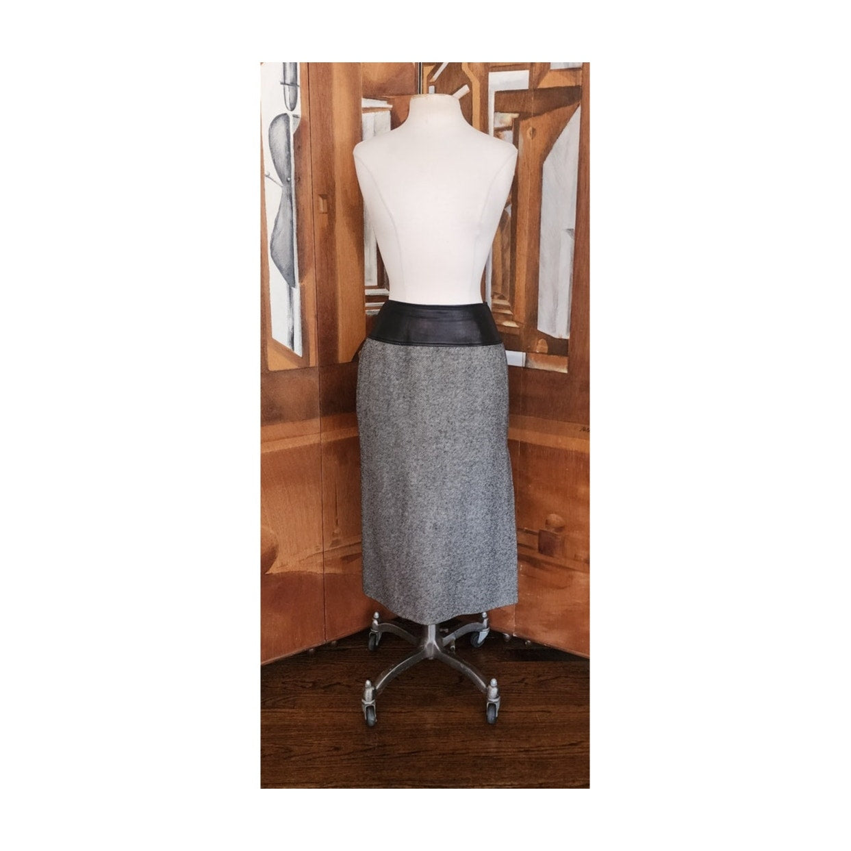 Vintage 80s Guy Laroche Boutique Paris Gray Wool Tweed Black Leather Pencil Skirt