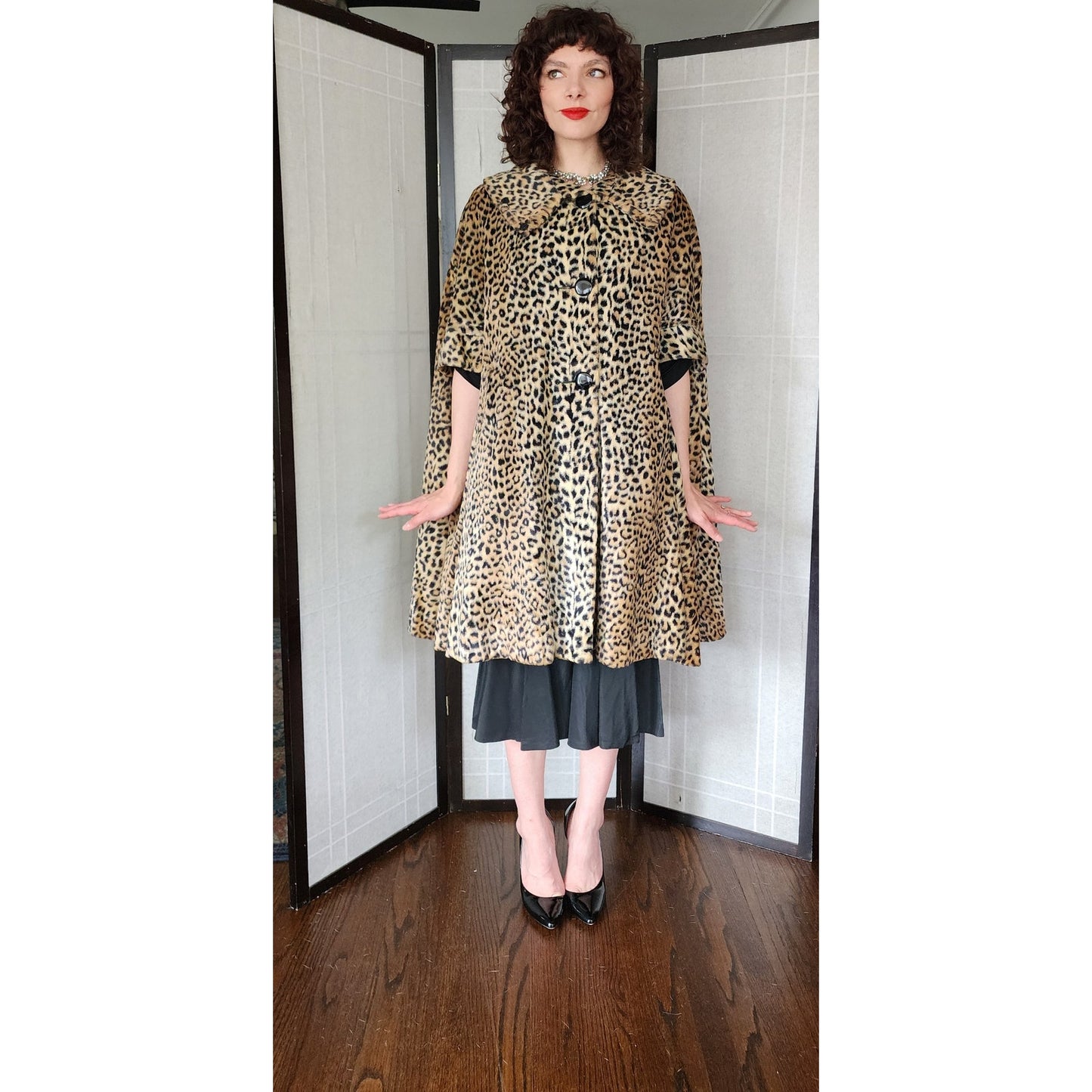 Vintage 60s Animal Print Cape Leopard Faux Fur Cloak Poncho Swing Style Coat