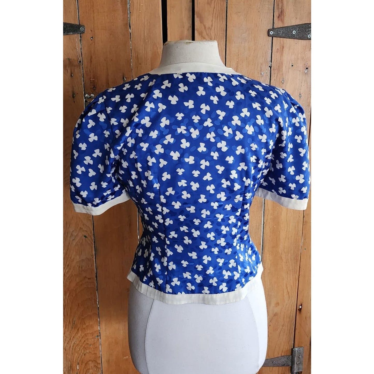 Vintage 80s Graphic Blouse w/Bows Blue & White Petites for Maggy