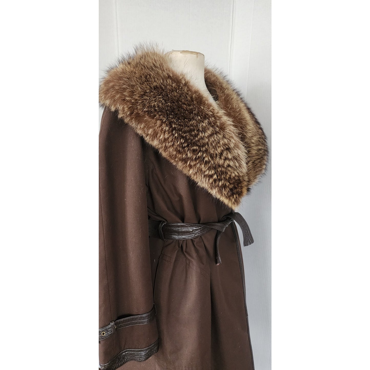 Vintage 70s SILLS A Bonnie Cashin Design Brown Leather Raccoon Fur Coat