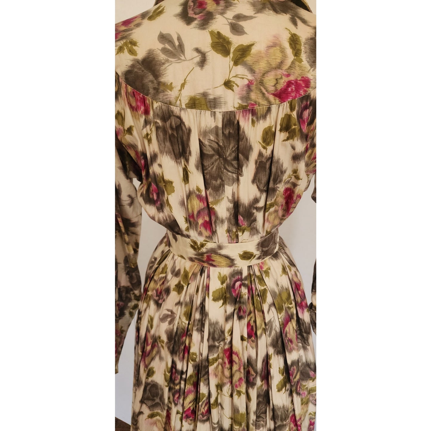 Vintage 1950s Floral Print Dress Belted Button Down Silk Shirtdress Olga / XS