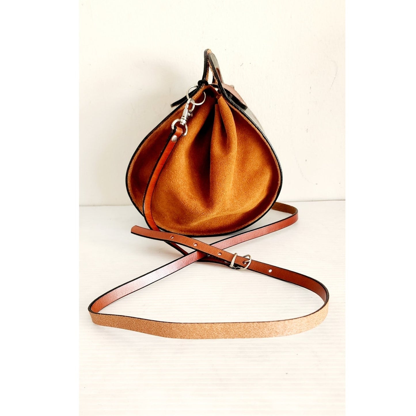 Vintage Paco Garzon Shoulder Bag Brown Tooled Leather