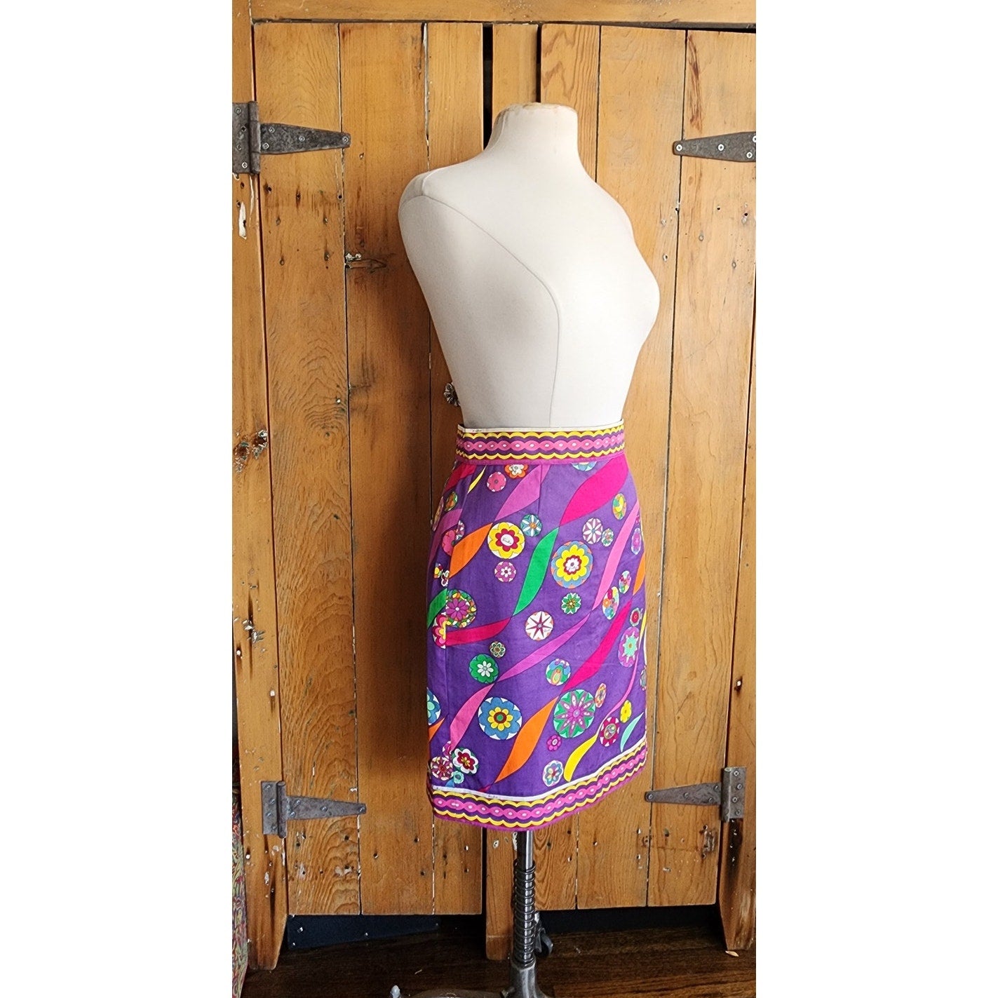 Vintage 60s 70s Pucci Skirt Purple Floral Print A Line