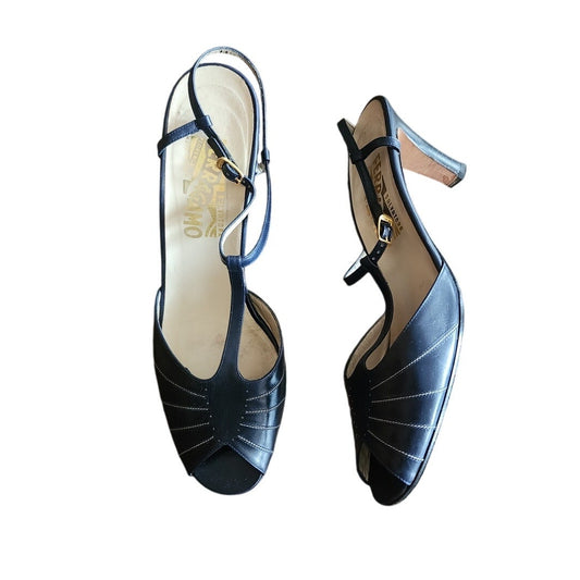 Vintage 70s Ferragamo Navy Blue Leather T Strap Dancing Shoes Mary Jane Heels 10AA