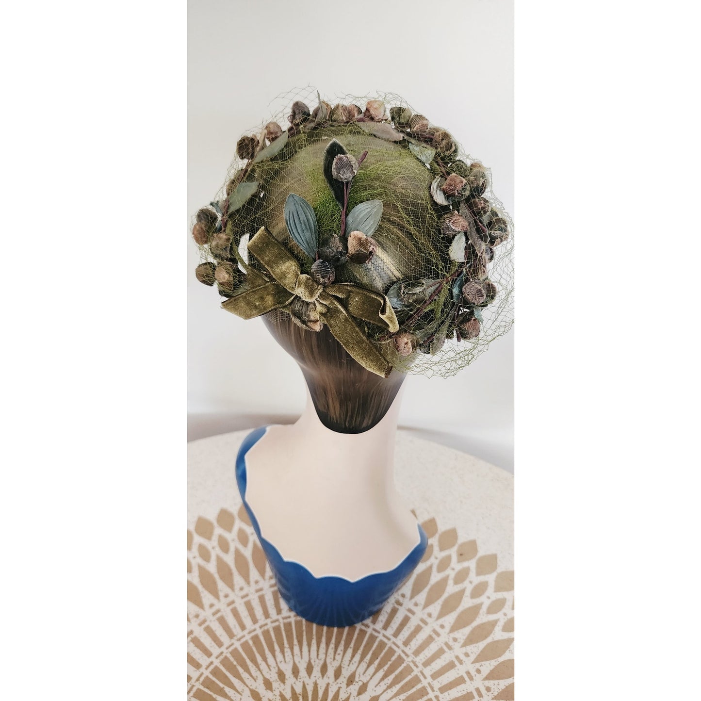 Vintage 1950s Green Hat Floral Fruit Crown Circlet Fascinator w/Veil by Chapette