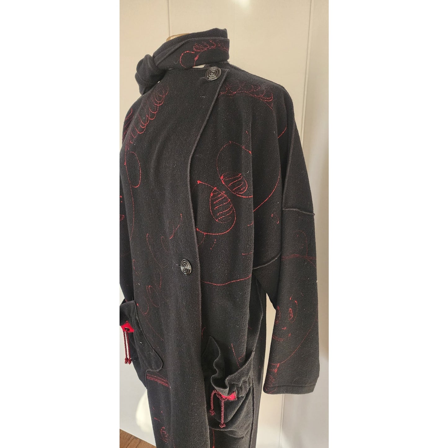 80s Black Slouch Coat Black Wool Red Graphics by Phobeau