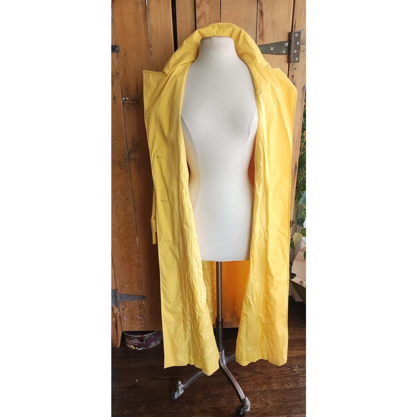 Vintage 70s Yellow Trench Coat Double Breasted Raincoat / S