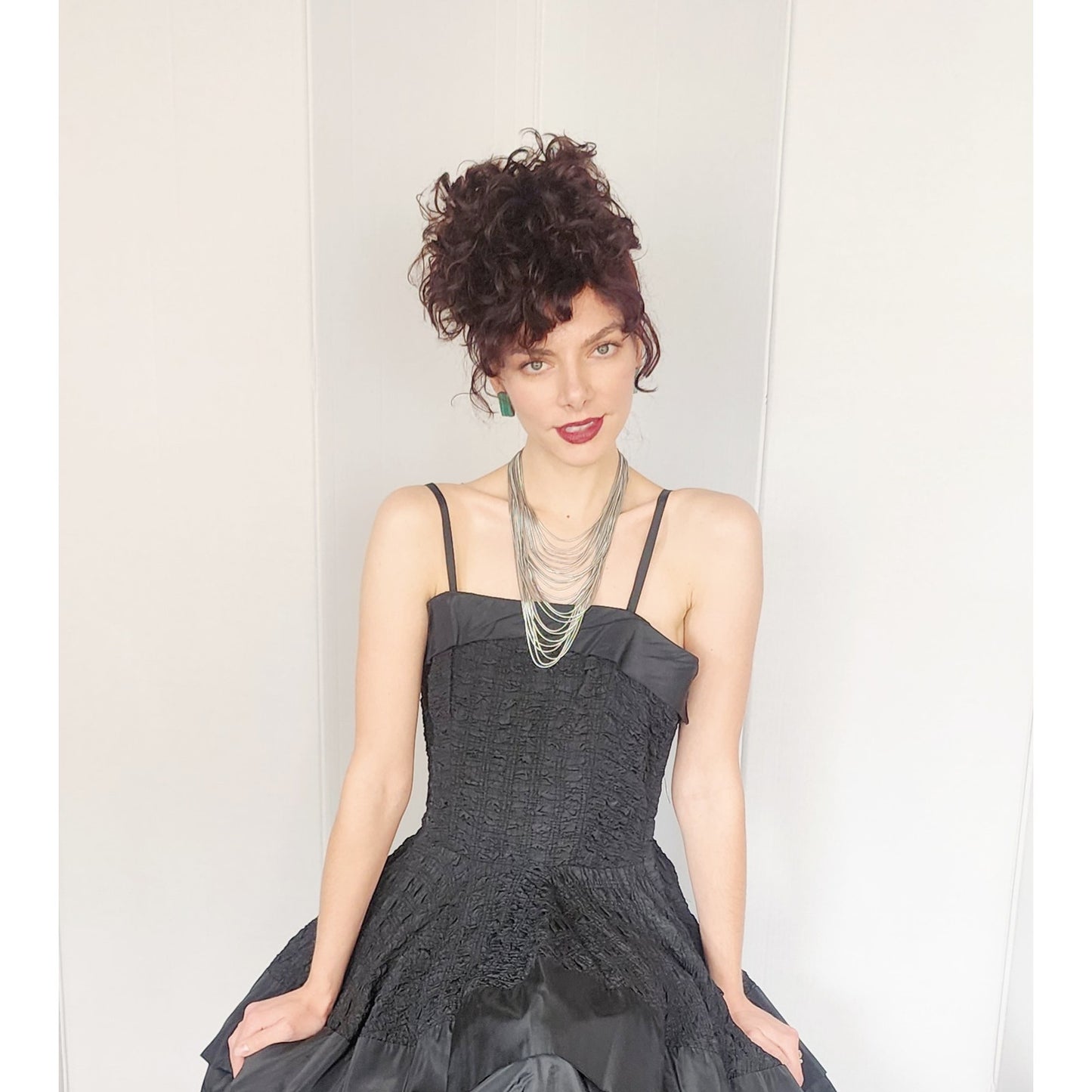 Vintage 1940s Black Evening Dress Crinkled Taffeta Sleeveless / M