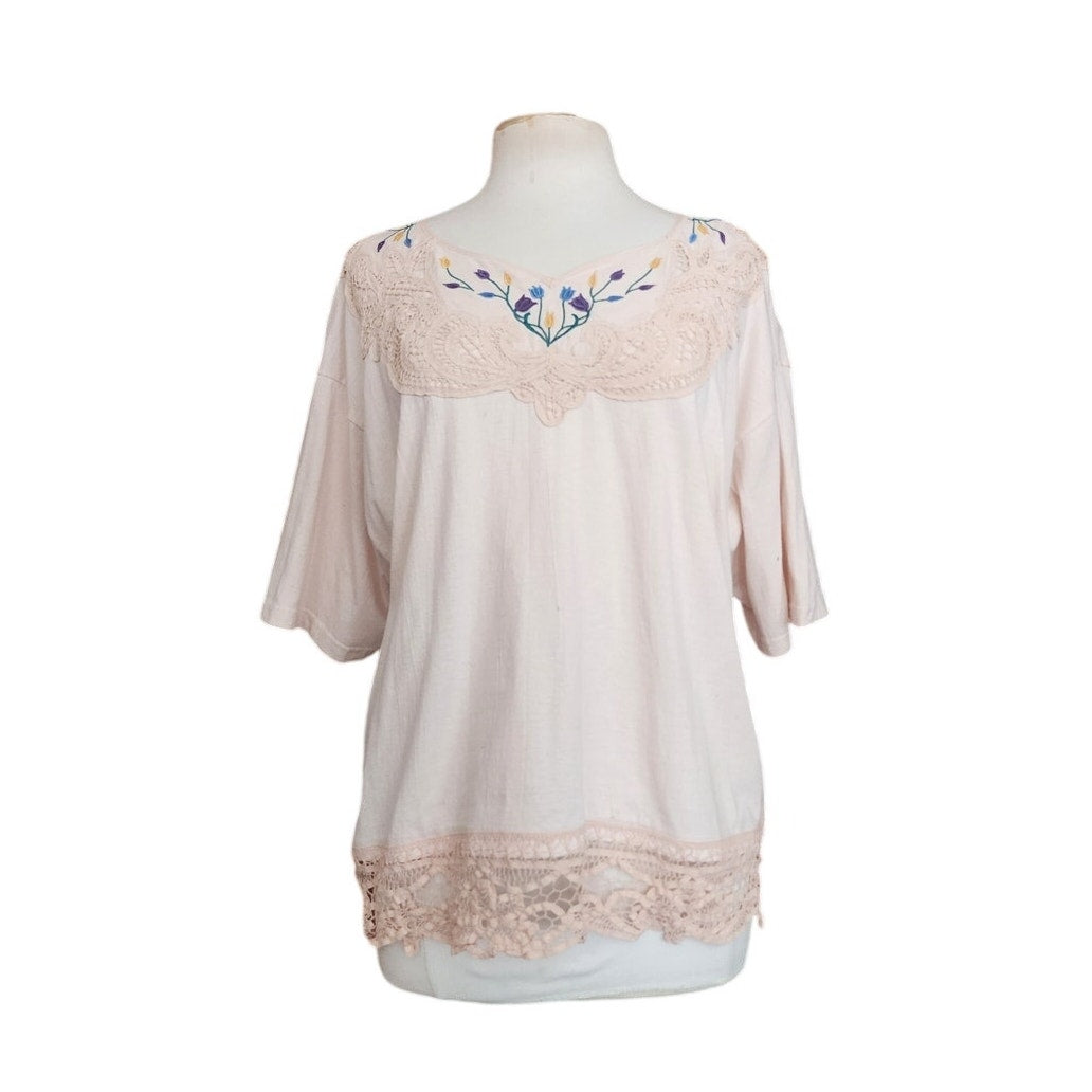 Vintage 70s Peasant Blouse Embroidered Cream Cotton Lace Short Sleeves