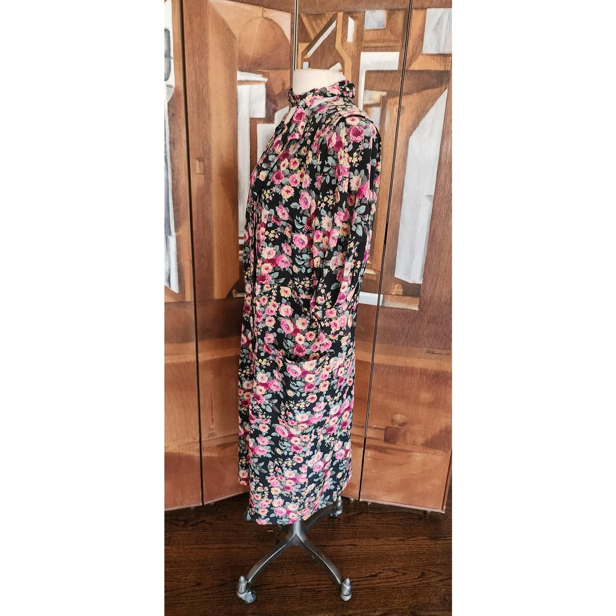 Vintage 1980s Ungaro Dress Silk Floral Rose Print Tie Neck Button Front Pockets