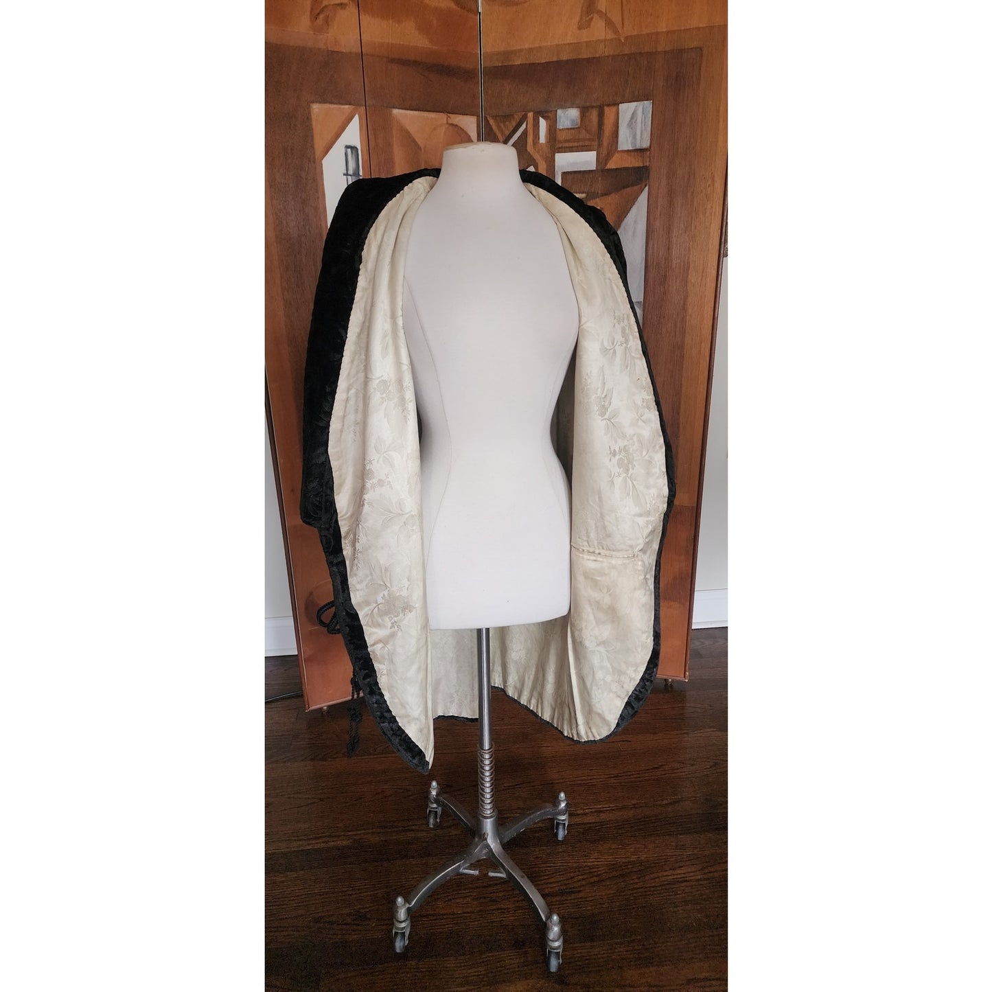 Antique 1910s 20s Edwardian Art Deco Black Textured Silk Velvet Opera Coat Frock Jacket with Silk Chord Knot Closure