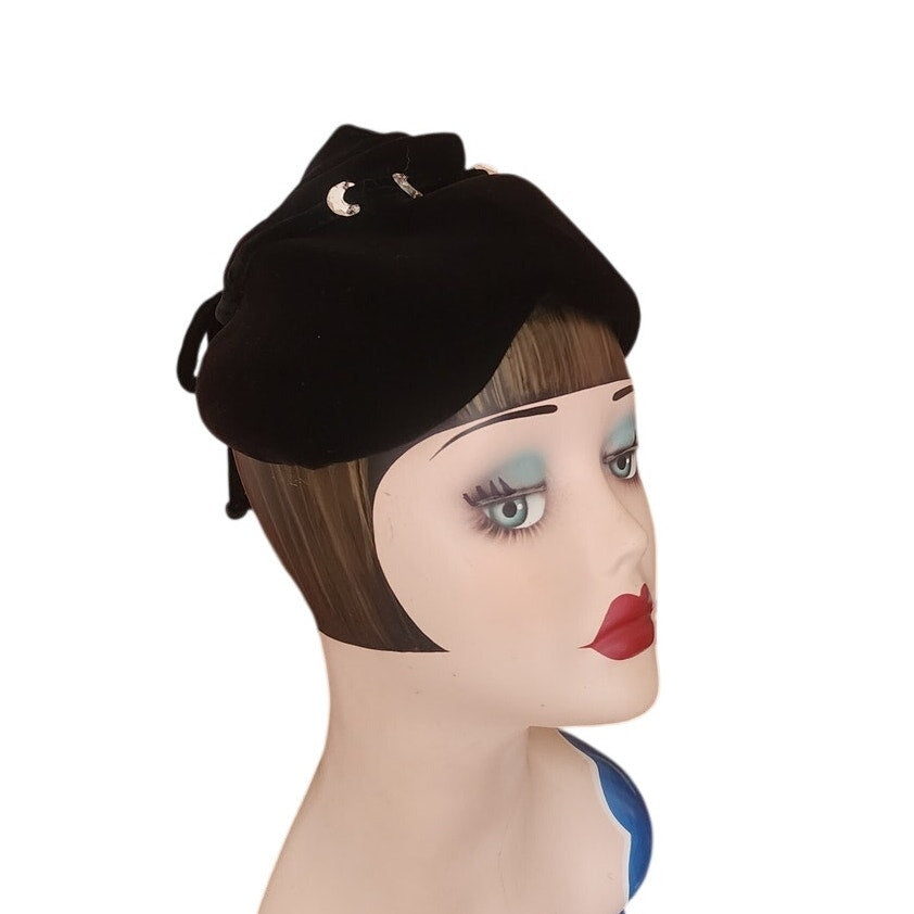 Vintage 1930s Hat Black Velvet Art Deco Modernist Avant Garde Austelle