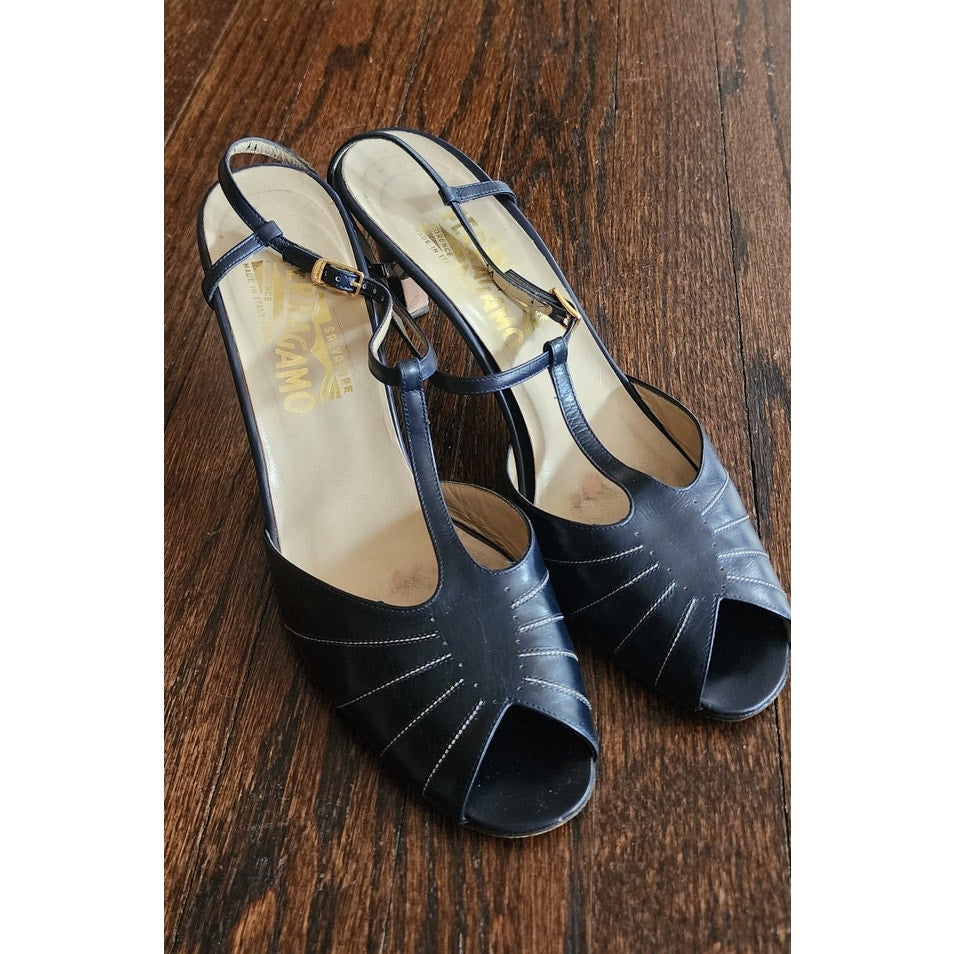 Vintage 70s Ferragamo Navy Blue Leather T Strap Dancing Shoes Mary Jane Heels 10AA