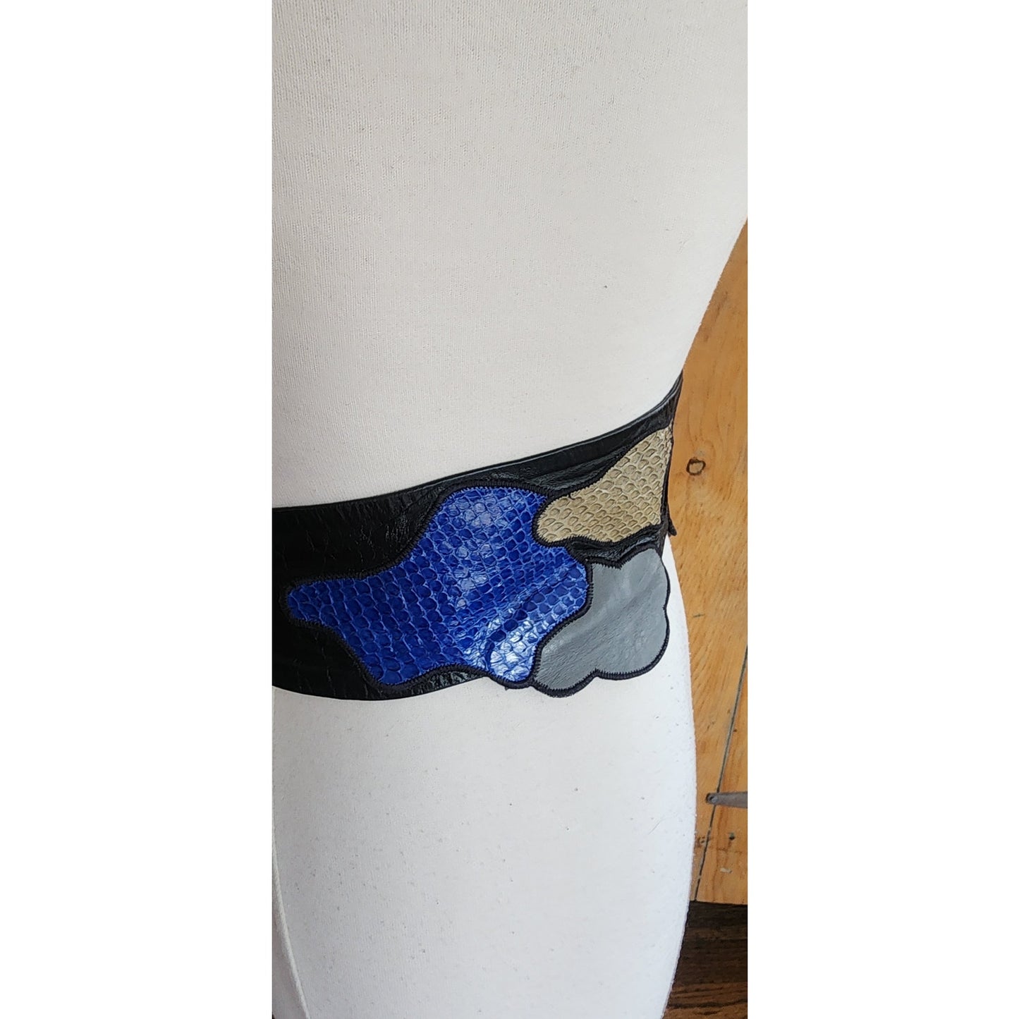 Vintage 80s Belt Snakeskin Leather Blue Beige Black Sash Tie