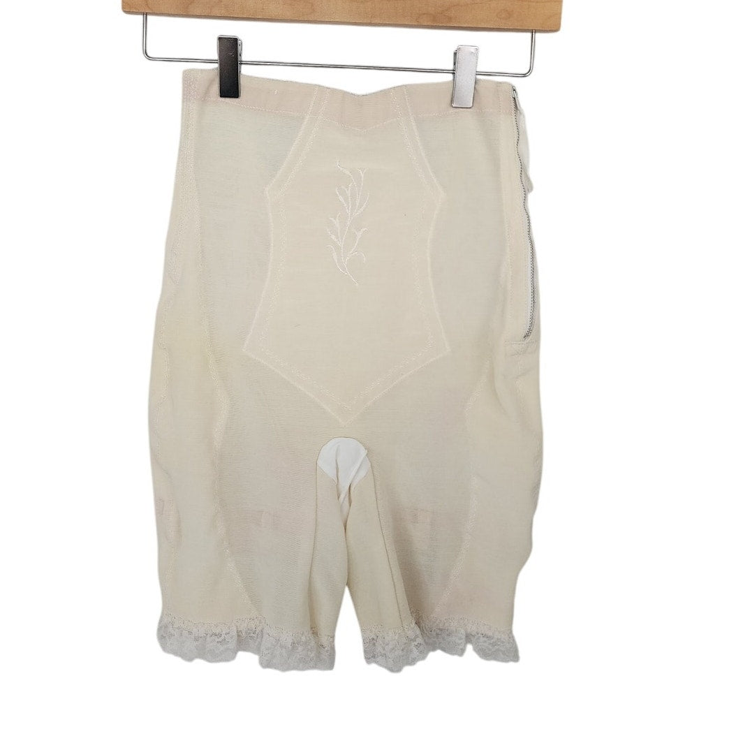Vintage 50s Girdle Underwear Cream Nylon w/Garters Formfit Rogers 32
