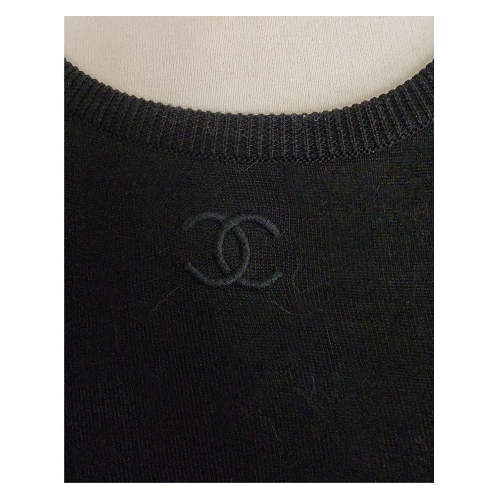 Vintage 1990s CHANEL Sweater Black Cotton Long Sleeve Top CC Logo / FR 40