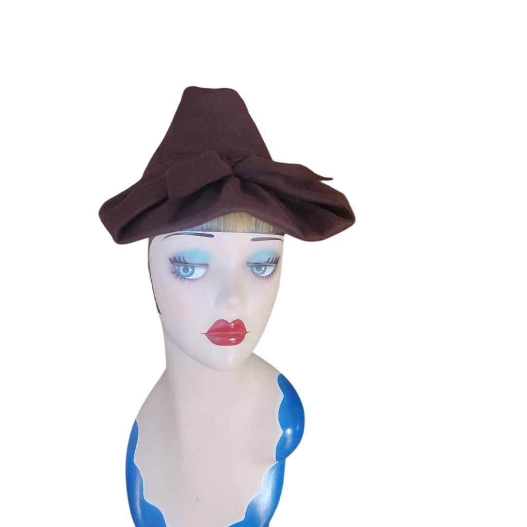Vintage 1940s Brown Hat Tall Sculpted Tilt w/Front Bow Lecie Studio